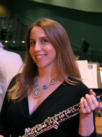 Mary Cicconetti, oboe