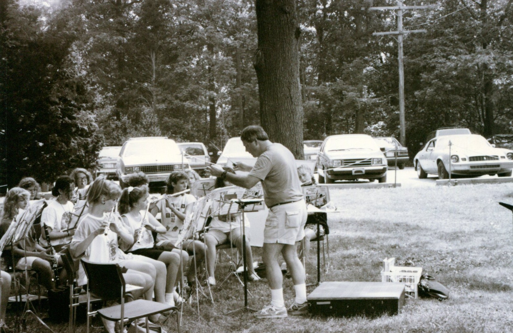 Vintage SSC photo of SWE band playing outside.