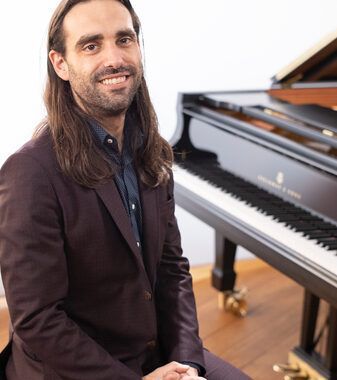 Alexander Morollo, piano
